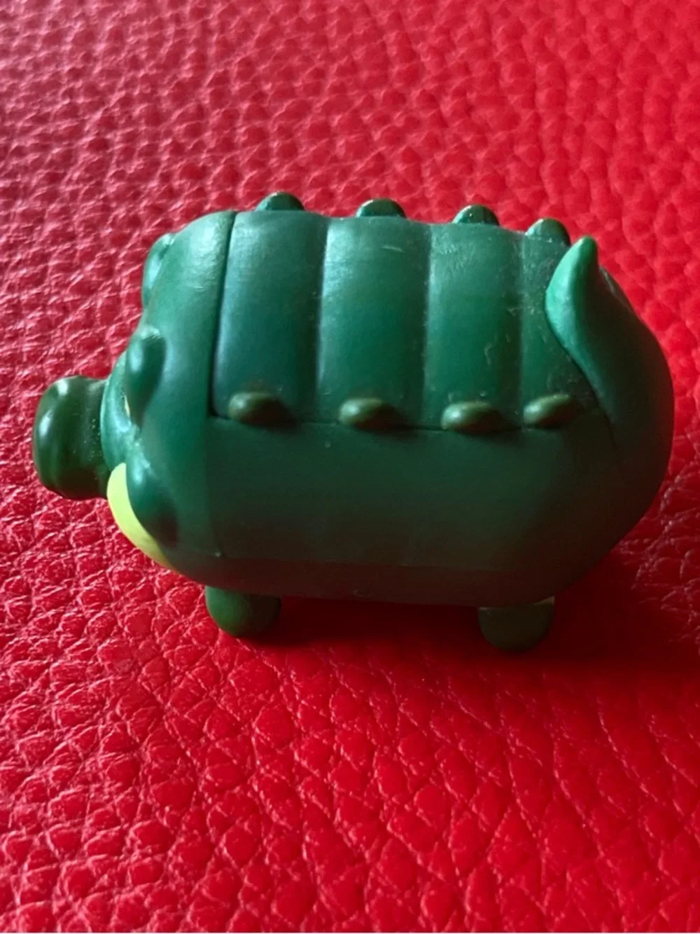 Disney Green Peter Pan and Green Crocodile Tsum Tsum Roly Poly Figures